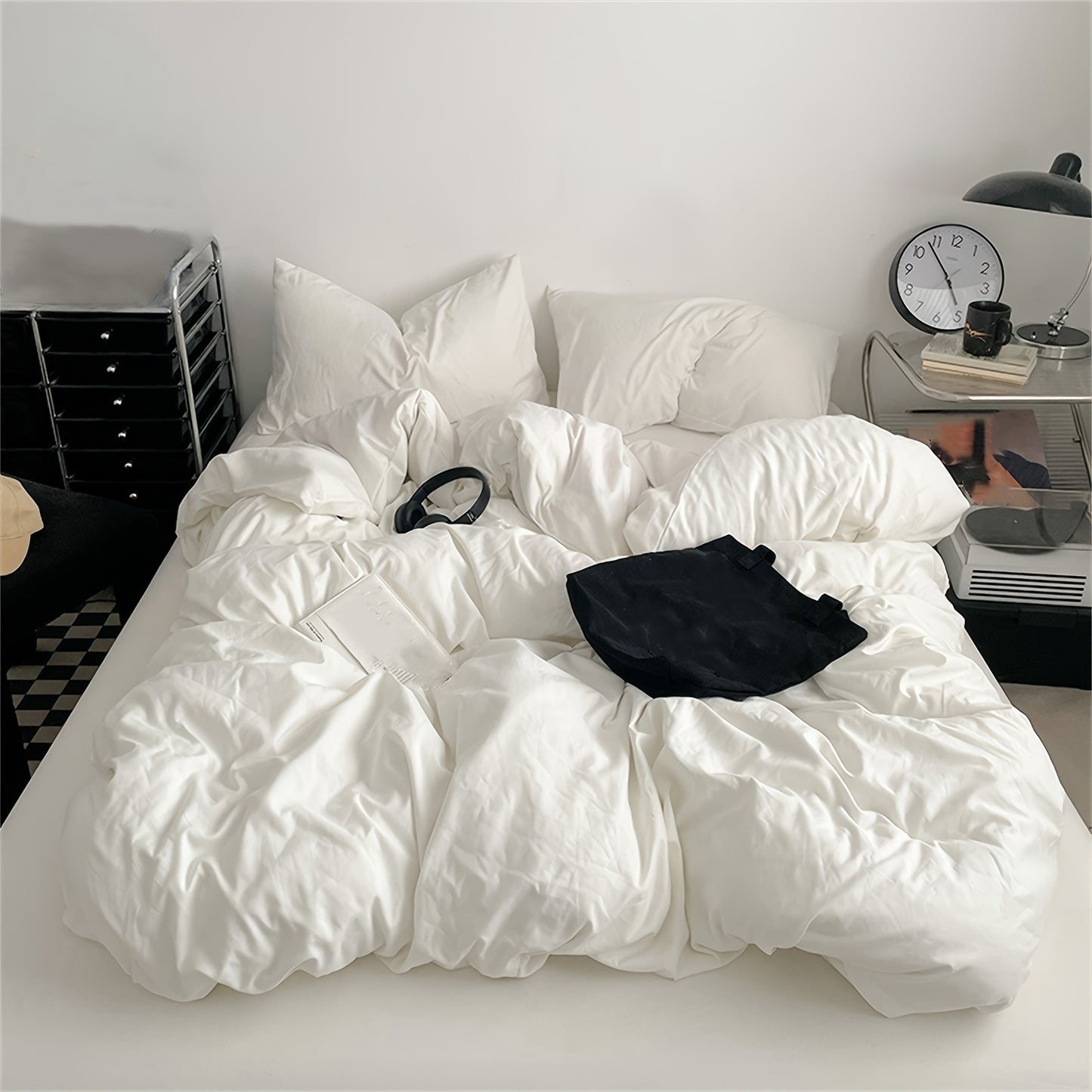 Elegant Solid Color Brushed Polyester Duvet Cover Set