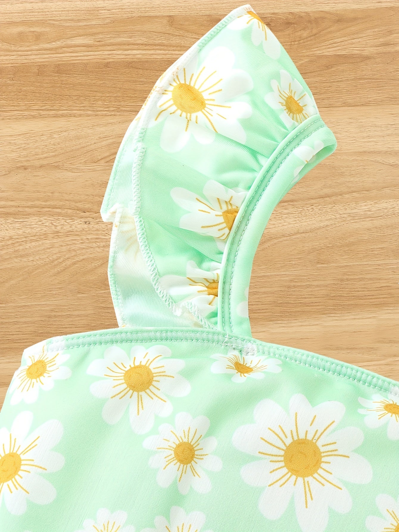 Adorable Daisy Print Girls' One-Piece Swimsuit