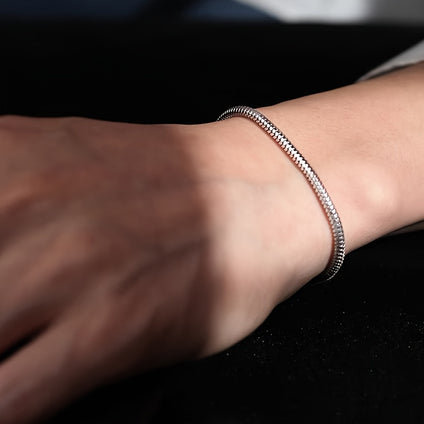 1 Pc Simple Titanium Steel Bracelet Elegant Leisure Style Suitable For Women Daily Casual