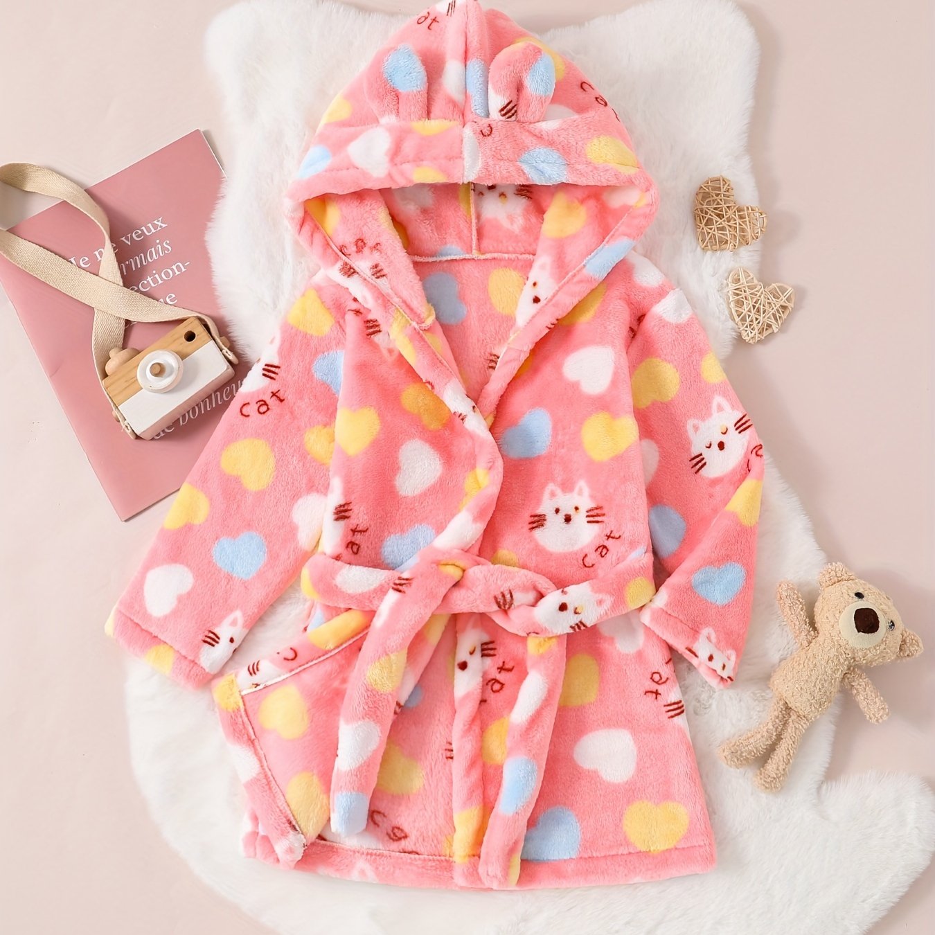 2023 New Flannel Children's Cute Animal Pattern Allover Hooded Bathrobe: Adorable Home Clothes for Boys and Girls