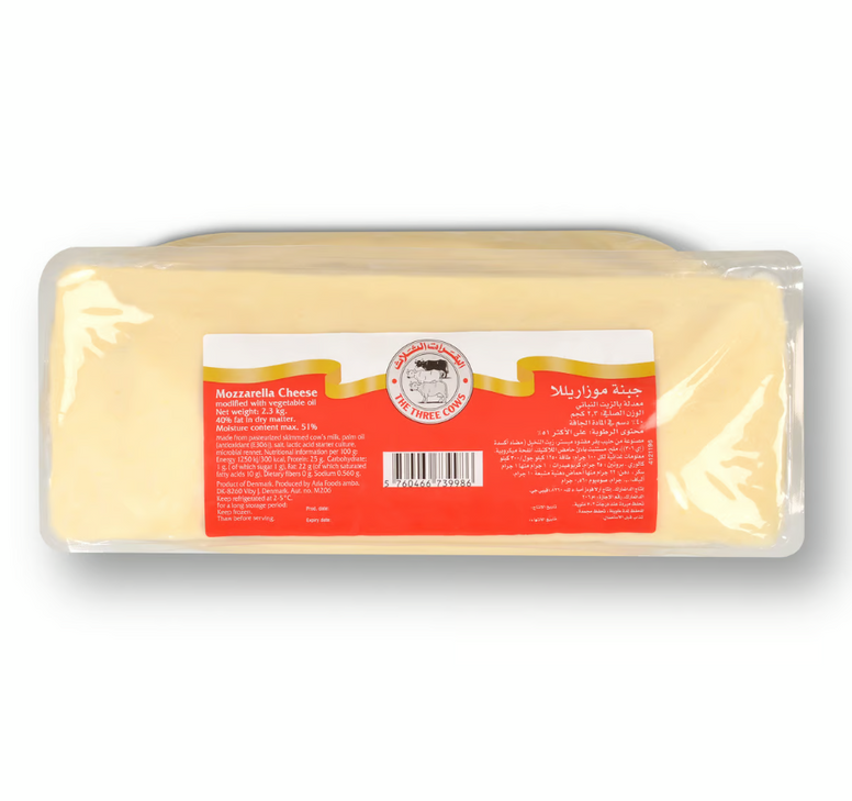 Three Cows Mozzarella, 2.3KG