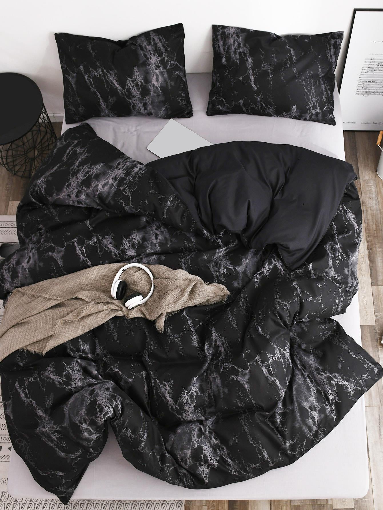 Elegant Marble-Inspired 3-Piece Duvet Cover Set