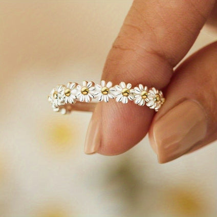 Simple Style Daisy Flower Ring For Women Promise Romantic Engagement Ring