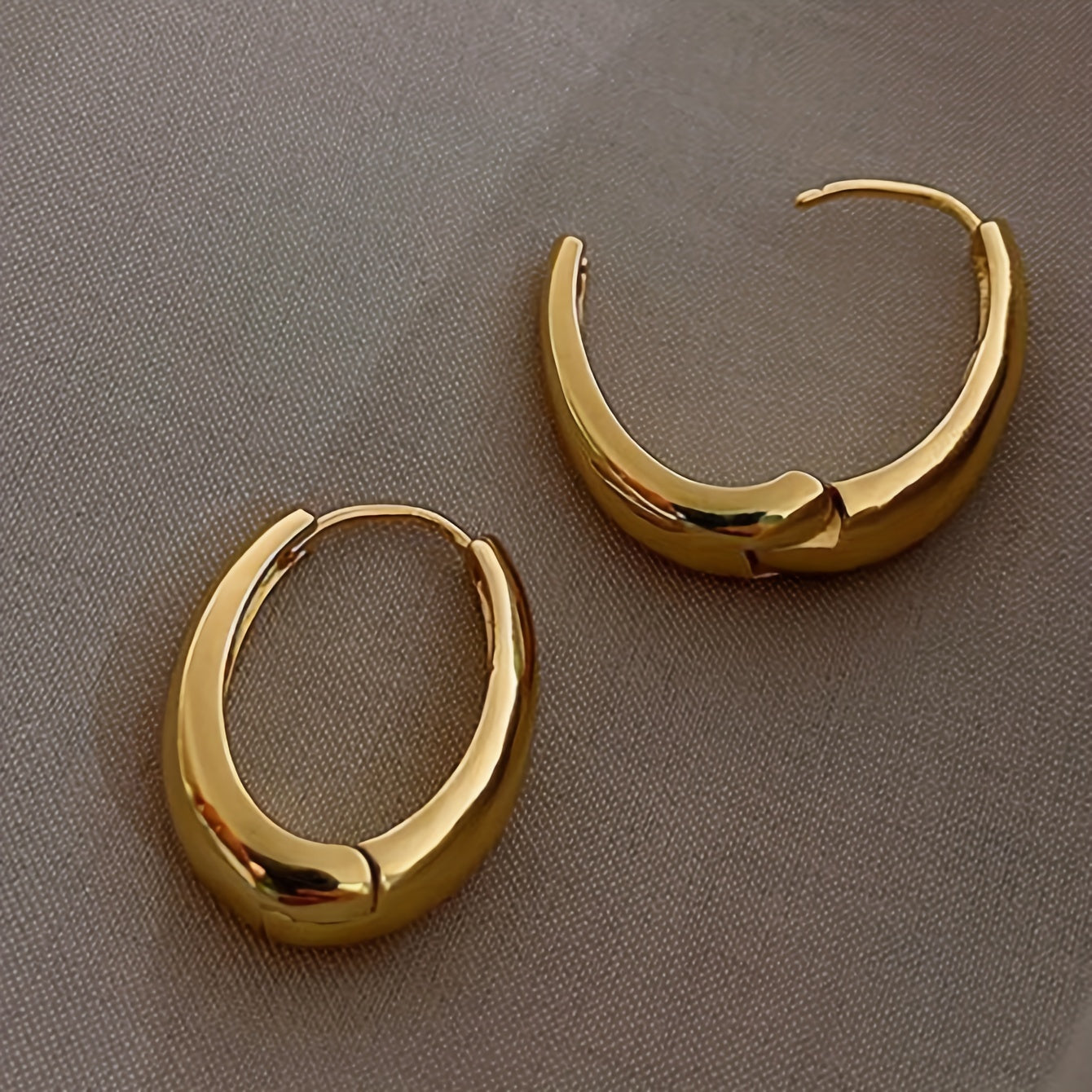 Copper Glossy Hoop Earrings: Vintage Style Women's Jewelry for Daily & Party Wear