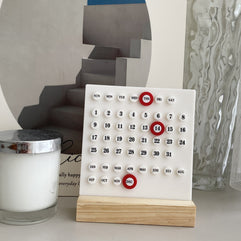 Charming Mini DIY Desktop Calendar: Stylish Office & Holiday Decor