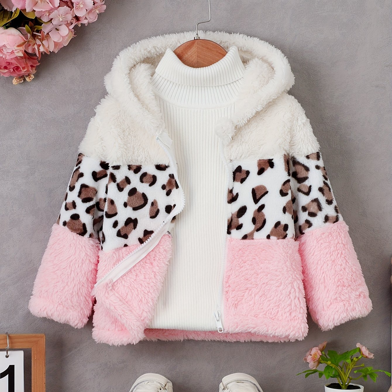 Trendy Leopard Splicing Fuzzy Jacket for Baby Girls