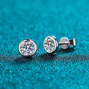 0.5-1.0ct Moissanite Round Stud Earrings Plated 925 Silver Wedding Engagement Party Decor For Women Girls 1Pair