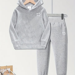 Boys' Stylish Hooded Sweatshirt and Trousers Set - A Trendy Must-Have for Fashionable Kids!