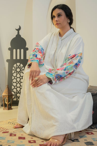 White abaya