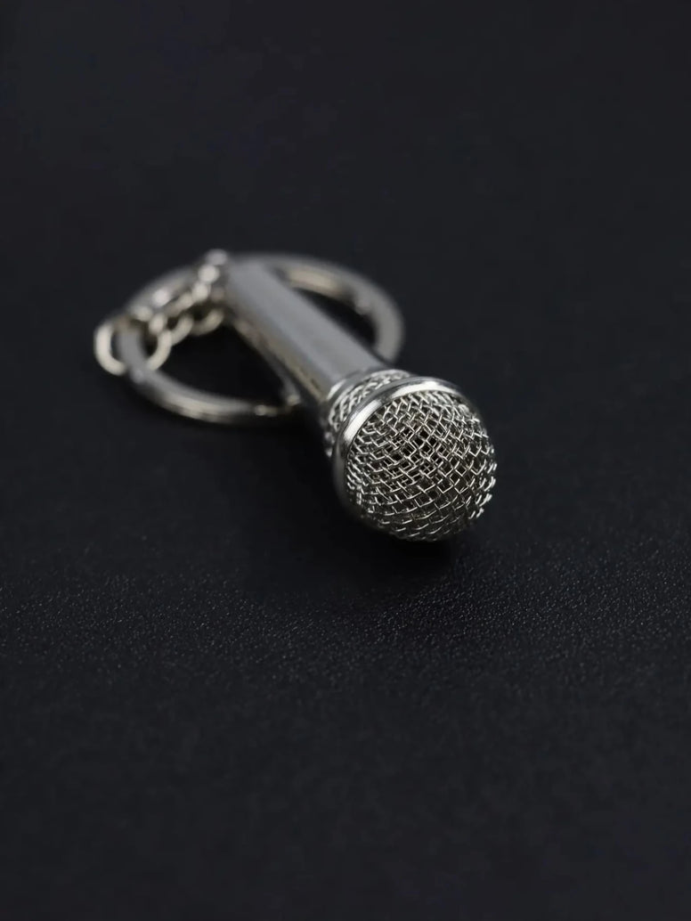 3D silver microphone simulation keychain bag medallion 1pc