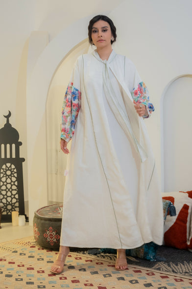 White abaya