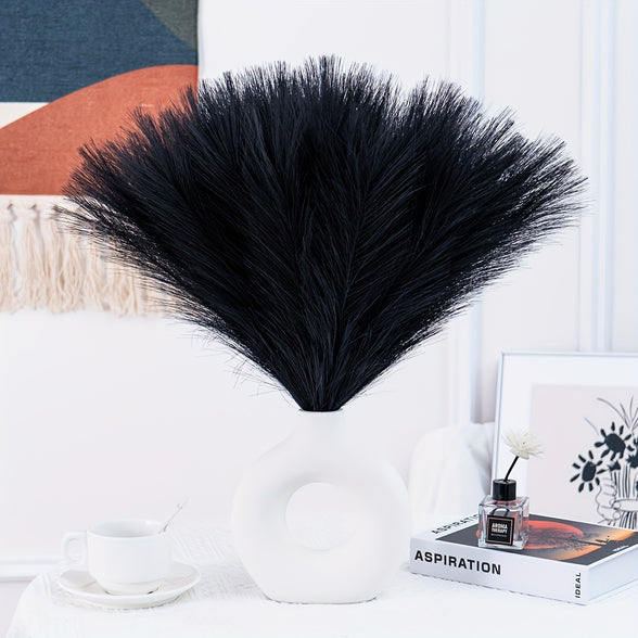 Bohemian Elegance: Set of 5 Artificial Pampas Grass