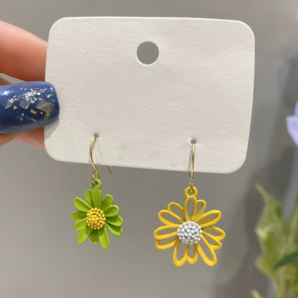 Unique Asymmetric Daisy Flower Design Stud Earrings Zinc Alloy Jewelry Elegant Cute Style Adorable Gift For Women