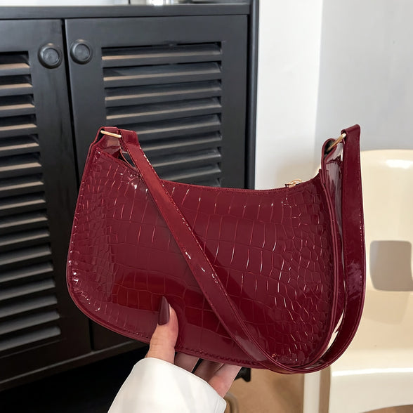 Chic and Sophisticated: Trendy Glossy Shoulder Bag for Women in Patent PU Leather