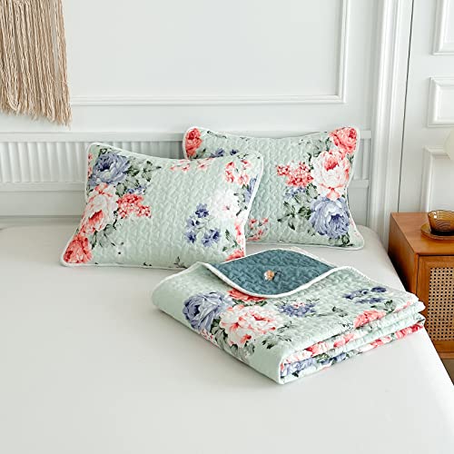 UOZZI BEDDING Botanical Quilt Set Queen Size 88x88 3 PC Reversible Soft Microfiber Lightweight Green Coverlet with Blue Red Flowers Bedspread Summer Bed Cover for All Season (1 Quilt+ 2 Shams)