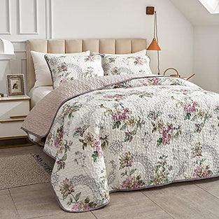 Flysheep 3 Pieces Quilt Set King Size, Beige Floral Reversible Bedspread Coverlet Set, Soft Microfiber Lightweight Bed Cover for All Season (102