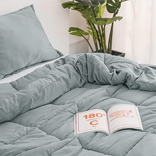 RECYCO Full Queen Comforter Set, Lightweight Ultra Soft Down Alternative Quilted Comforter, Duvet Insert Bedding Sets with Pillow Sham for All Season, Sage Green