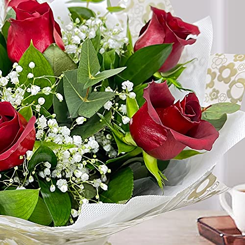 Flowershop.ae Six Stolen Kisses - Red Bouquet, Fresh Flowers for Delivery, (Approx. 1.5 lbs. 11" x 19")