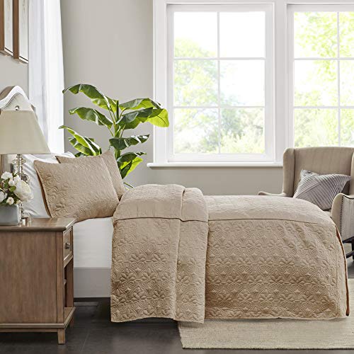 Madison Park Quebec Split Corner Quilted Bedspread, Queen (3-Piece)