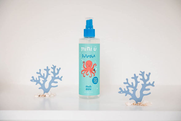 Mini U Fresh Apple Hair Detangling Spray for Kids & Babies - Lightweight Fresh Apple Scented, 98% Naturally Derived Ingredients