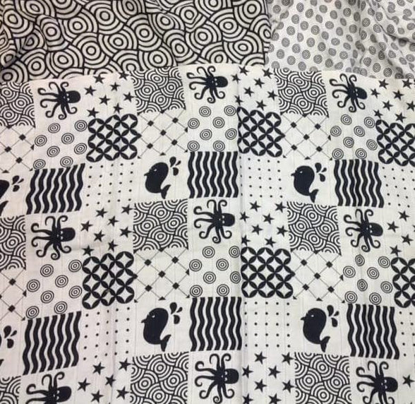 MuslinZ Sensory Muslin squares in Black and White for Visual Stimulation and Sensory Play Bamboo/Organic Cotton mix (70x70cms)