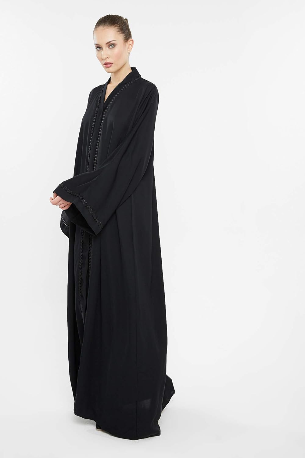 Nukhbaa Women's Abaya, Black