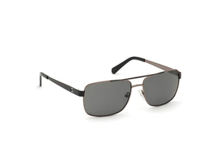 GUESS Men's Gu6968 Navigator Sunglasses, Shiny Gunmetal/Smoke Polarized, 58/16/145, Shiny Gunmetal/Smoke Polarized, 58/16/145