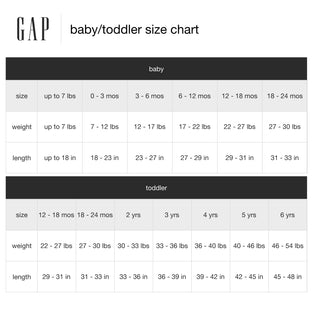 GAP baby-girls V-hs Logo Short Logo Shorts 0-3 Months