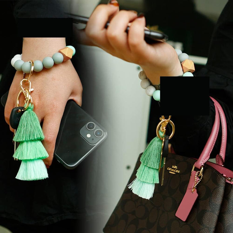 Goodern Keychain Wristlet Keychain Bracelet,Tassel Keychains for Women Girls,Silicone Key Ring Bracelet,Cute Car Keychains,Elastic Beaded Keychains Wristlet Keyring Bangle,Car Key Ring Chain-Green