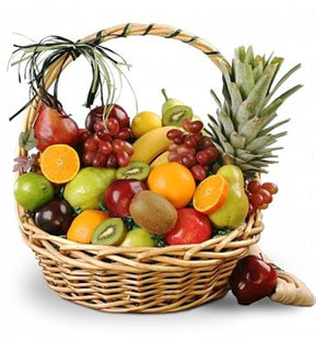 Hada World Wicker Hamper Fruits or Gift Basket with Long Carry Handles, Natural - Small