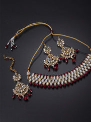 Shining Diva Latest Choker Design Traditional Kundan Earrings Maang Tikka Necklace Jewellery Set for Women