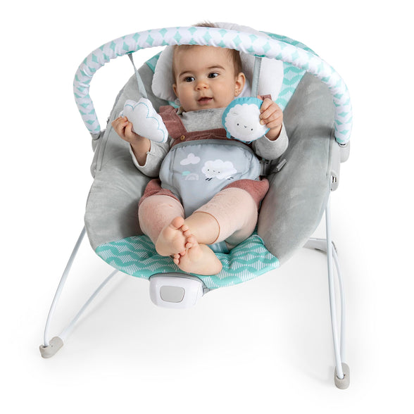 Ingenuity Bouncity Bounce Deluxe Bouncer, Portable Bouncing Baby Seat with Overhead Mobile, and Calming Vibration