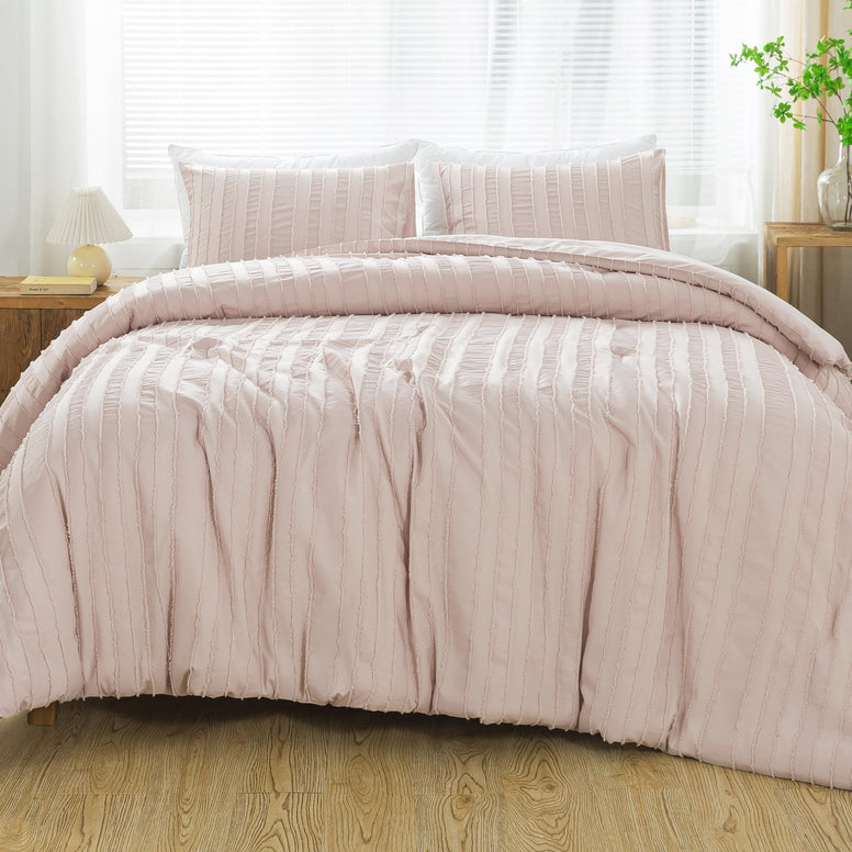 Andency Pink Queen Comforter Set, 3 Pieces Tufted Comforter Set(1 Comforter & 2 Pillowcases), Boho Comforter Set for Queen Bed, Lightweight and Fluffy Bedding Set for All Seasons