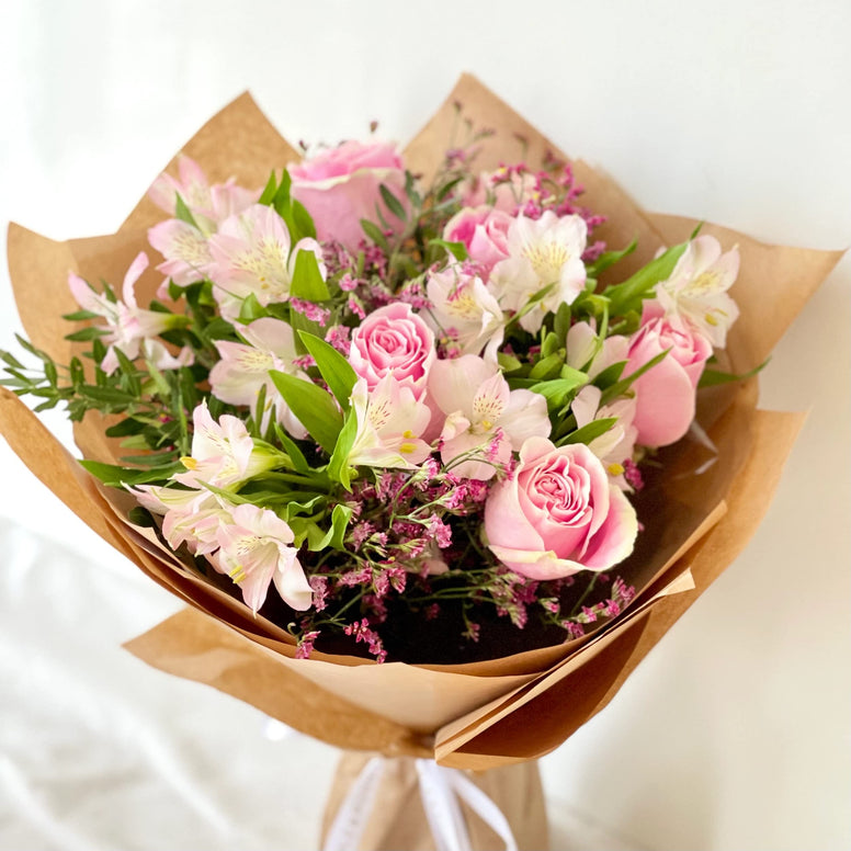 Pink N White Fresh Flower Bouquet Delivery Dubai