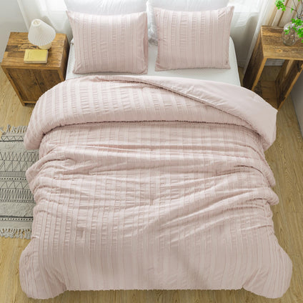 Andency Pink Queen Comforter Set, 3 Pieces Tufted Comforter Set(1 Comforter & 2 Pillowcases), Boho Comforter Set for Queen Bed, Lightweight and Fluffy Bedding Set for All Seasons