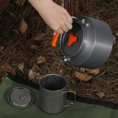 REDCAMP 2L Outdoor Camping Kettle, Aluminum Water Pot with Carrying Bag, Compact Lightweight Camp Tea Kettle Coffee Pot for Hiking Picnic Camping
