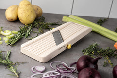 Benriner BN-1GR Japanese Handheld Mandolin Slicer with Three Interchangeable Stainless-Steel Blades-Ivory, Vegetable Fruit Cutter Peeler, Stainless Steel, Green