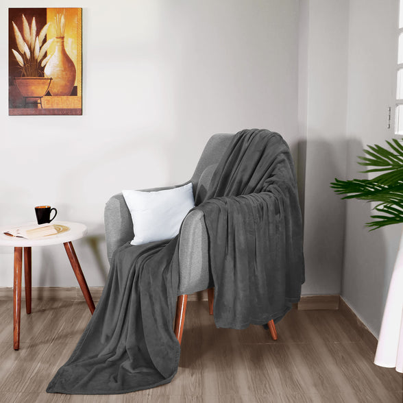 Utopia Bedding Fleece Blanket Twin Size Grey 300GSM Luxury Bed Blanket Anti-Static Fuzzy Soft Blanket Microfiber (90x66 Inches)