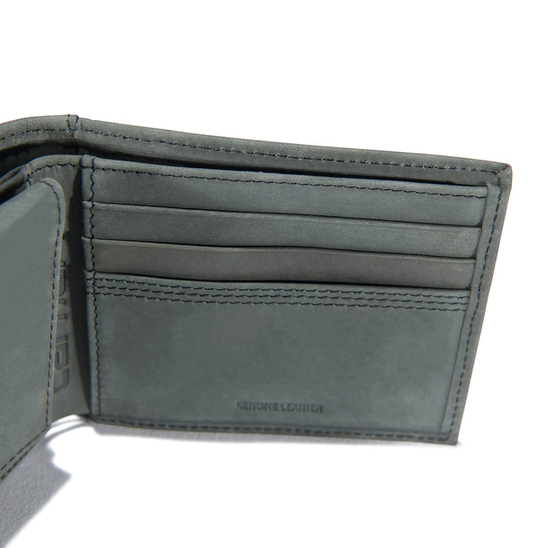 Carhartt Men's Billfold and Passcase Wallets, Durable Bifold Wallets, Available in Leather and Canvas Styles