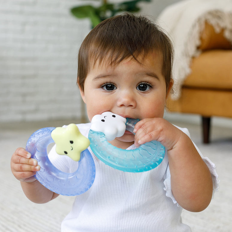 Infantino Shake & Soothe Water Teethers - Sensory Exploration and Teething Relief, Cloud and Star 2-Pack