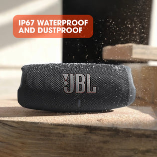 JBL Charge 5 مكبر صوت محمول، باوربانك مدمج، صوت JBL Pro قوي، مشعات جهير مزدوجة، بطارية 20 ساعة، IP67 مقاوم للماء والغبار، بث لاسلكي، اتصال مزدوج - أسود، JBLCHARGE5BLK