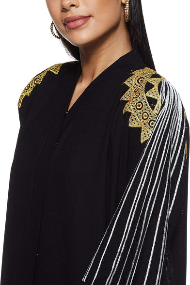 Nukhbaa Women's Abaya, Black