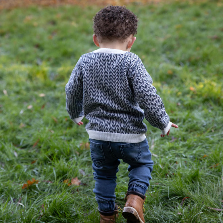 Black & White Sweater for Baby & Toddler Boys | 100% Cotton | Designed in Australia | Perfect for Fall & Winter | 6-12 Mths