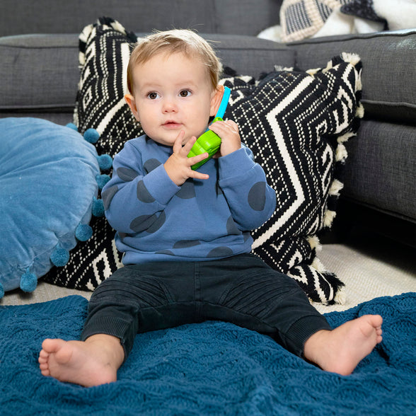 Baby Einstein, Ocean Explorers Shell Phone Musical Toy Telephone, Ages 6 Months and Up