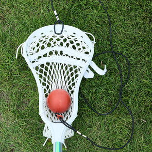 Yuyongshuai Lacrosse Training Equipment and Trainer, Lacrosse Rebounders for Youth, Includes: 1 Ball, 2 Ropes, 2 Rubber Sleeves.